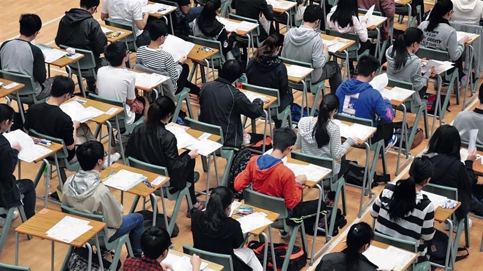 【AI改卷】考評局:考慮用 AI 評卷、用電腦考口試