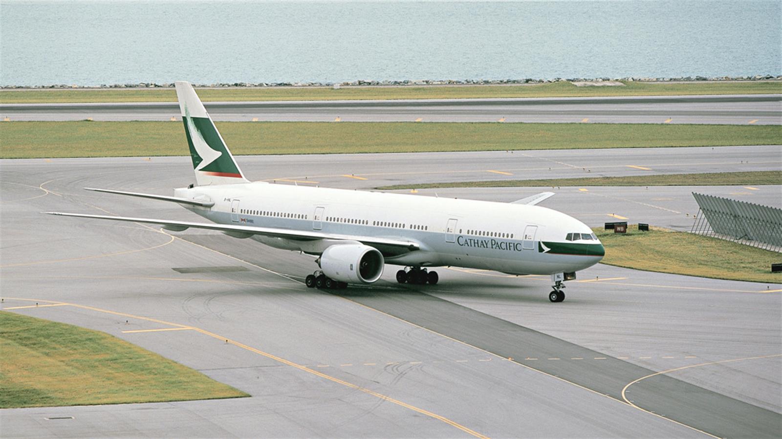 國泰航空去年蝕216億元 不派息